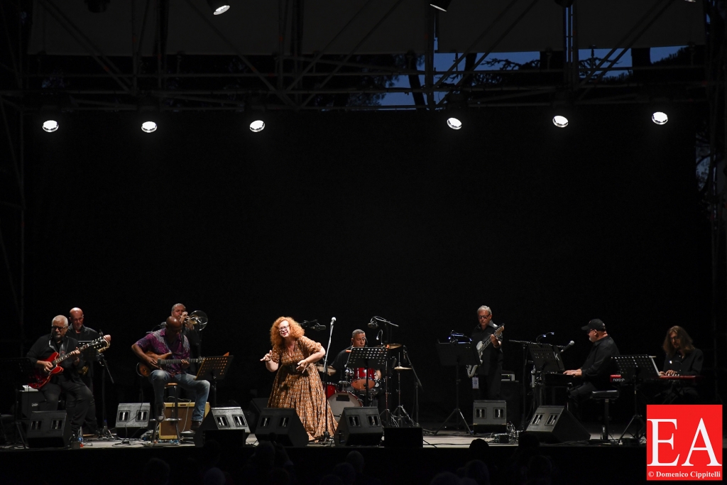Sarah Jane Morris - Let The Music Play! - concert at the Casa del Jazz Rome Italy on July 14, 2021