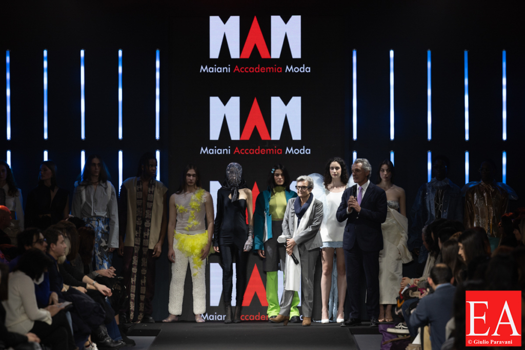 MAM - MAIANI Altaroma Fashion Runway - ACCADEMIA MODA “FRAMMENTI DI VITA”
