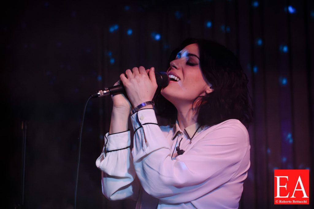 Angelica Shiatti in concerto