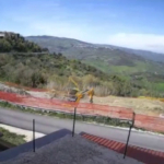 Demolizione vecchio viadotto lungo statale in provincia di Benevento