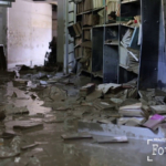 Alluvione, catena umana per salvare biblioteca del seminario di Forlì