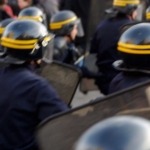 In Francia quinta notte di scontri, oltre 700 arresti