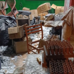 Fabbrica di esplosivi tra le abitazioni di Scampia, due arresti